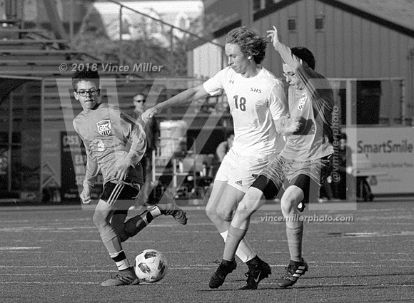 041918soccerjv2